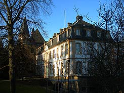 Auf der Burgstelle erbautes spätbarockes Herrenhaus, Foto: Friedhoff (2009)
