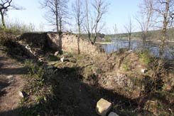 Současn stav kaple. Pohled od jihu - Heutiger Zustand der Kapelle. Blick vom Sden