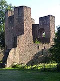 Breuberg. Gesch�tzturm. Foto: Th. Steinmetz (2010)