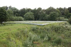 Geven, Sch�neflieth mit dem sichtbar gemachten Grundriss von SO. Foto: Eismann 2010