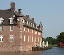  Anholt, Schloss, Vorburg von W. Foto: Eismann 2010