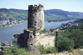 Schildmauer mit Bergfried, Foto: J. Friedhoff (2004)