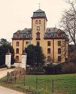 Wachendorf, Gesamtansicht des Herrenhauses. Foto. B. Wst, 1993 (Bildarchiv EBI)