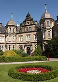  Das historistische n�rdliche Kavaliershaus.
