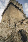 Weitenegg: Hofseitige Ansicht des westlichen Bergfrieds. Foto: Gerhard Reichhalter (1999)