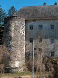 Marsbach: Feldseitige Detailansicht mit Wohnbau und Bastionsturm. Foto: Patrick Schicht (2005)