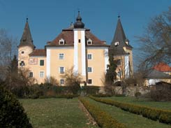 Mühldorf: Ansicht des Schlosses. Foto: Patrick Schicht (2005)