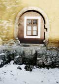 Die in der Neuzeit vermauerte innere Toranlage der Burg von Mosonmagyarvr. Foto: Gergely Tolnai (2001)