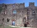 Palas der Oberburg, Hofseite, Foto: H. Wagner (2002)