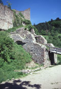Zugang zur Oberburg, Foto: H. Wagner (2002)