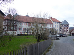 Tann. Rotes und blaues Schloss; Foto: Thorsten Sonnemann (2019)