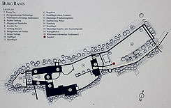 Grundriss aus Infotafel vor der Burg, Foto: Gerhard Wachholz, 2007