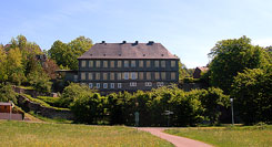 Gesamtansicht des Neuen Schlosses. J. Friedhoff 2014