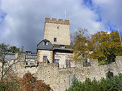 Kerpen Hauptburg mit Bergfried , Jens Friedhoff, 2018