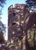 Flankenturm der Zwingeranlage, Foto: J. Friedhoff (2005)