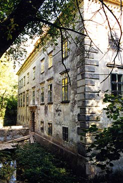 Brunn am Walde: Ansicht des Wasserschlosses von Sdosten. Foto: Gerhard Reichhalter (1999)