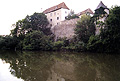 Burgschleinitz: Ansicht der Burg von Sdosten. Foto: Gerhard Reichhalter (2000).