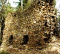 Der Bergfried von Sdosten. Foto: Gerhard Reichhalter (1999).