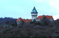 Die Burg von Osten.