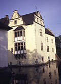 Hauptburg mit Erker, Foto: J. Friedhoff (1994)