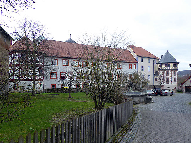 Tann. Rotes und blaues Schloss; Foto: Thorsten Sonnemann (2019)