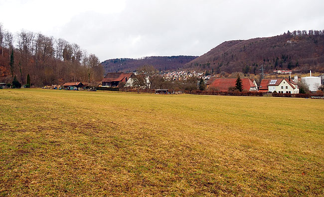 Albstadt Ebingen, Ehestetten Ortsburg, Ansicht auf den Ehestetter Hof von Südosten; Foto: Christoph Engels (2023).