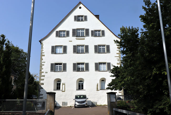 Gaienhofen, Schlossgeb&auml;ude von Osten (Foto Eismann 2025)