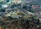 Buják. Die Luftaufnahme der Burg von Osten, 2002 (Foto: civertan.hu)