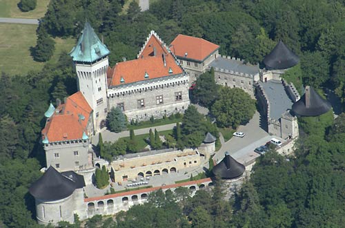 Smolenice, Luftbild I. Kuzma, AU SAV Nitra