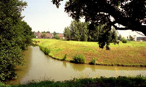 Wijnestein, kasteelterrein, foto: Hageman (1989)