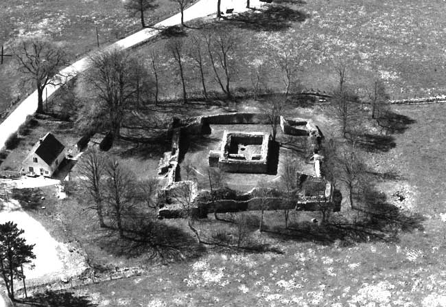 Aerial view of the main castle from the east, photo: Hans Stiesdal (1966), The National Museum of Denmark