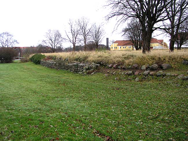 The south curtain wall, photo: The National Museum of Denmark (2007)